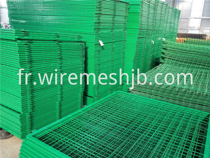 Green Welded Wire Mesh Fence